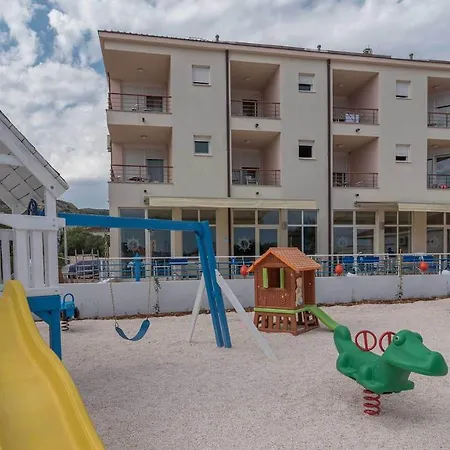 Porto Samaria Lejlighed