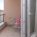 Porto Samaria Trogir