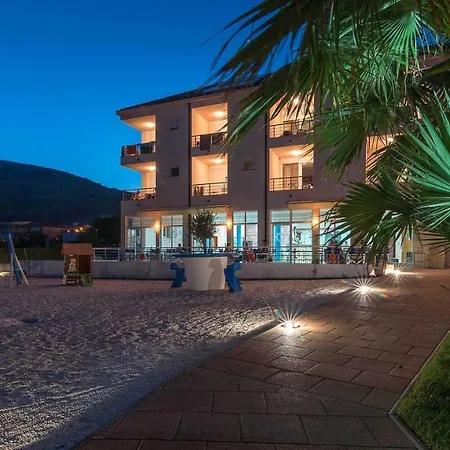 Appartement Porto Samaria Trogir